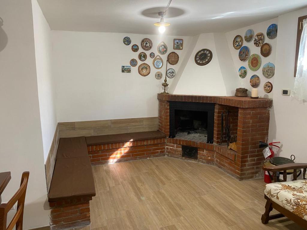 La Casa Del Borgo-Intero Appartamento Latina Dış mekan fotoğraf