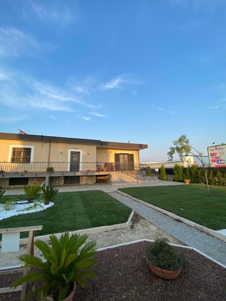 La Casa Del Borgo-Intero Appartamento Latina Dış mekan fotoğraf