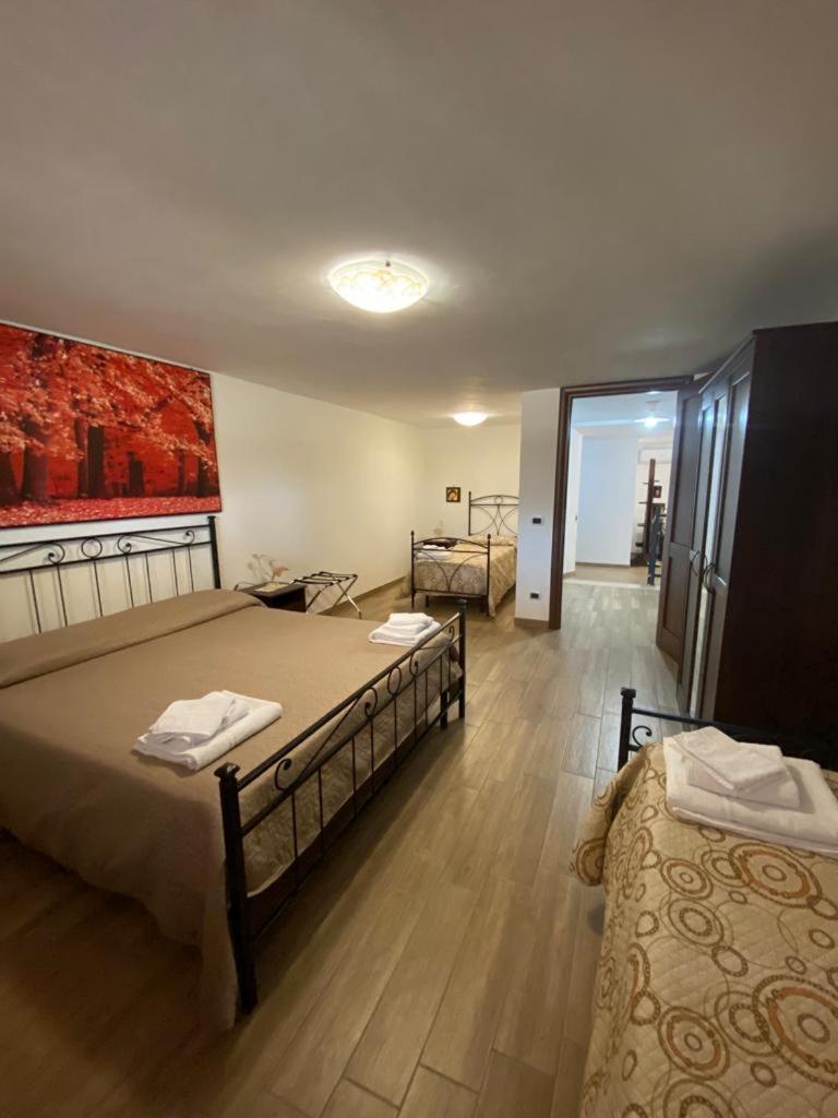 La Casa Del Borgo-Intero Appartamento Latina Dış mekan fotoğraf